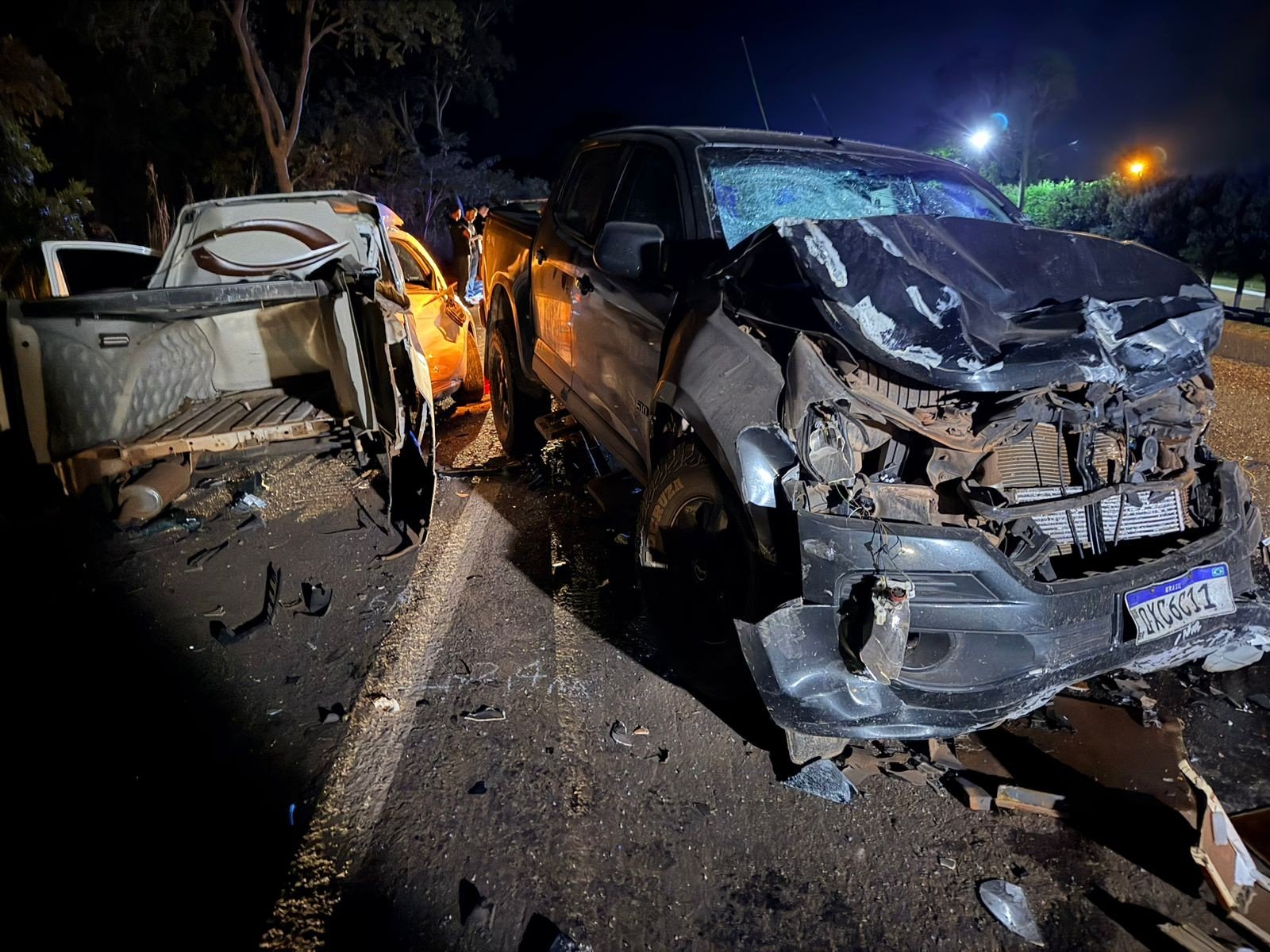 Passageiro de carro funerário morre após tentativa de ultrapassagem na BR-070 em MT