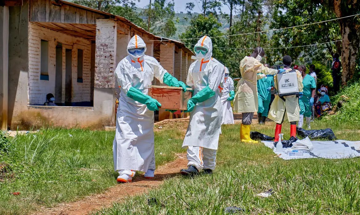 OMS e CDC África lançam plano de resposta ao surto de ebola na região