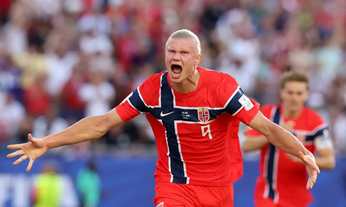Noruega goleia Iraque em retorno à Copa; Haaland marcou dois gols