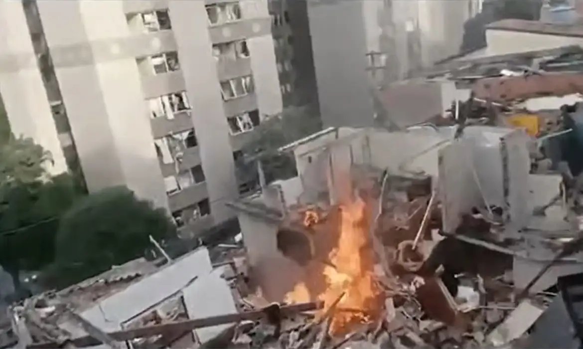 SP: Ministério Público avalia extensão de danos causados por explosão 
