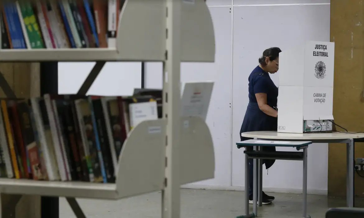 Decreto autoriza atuação das Forças Armadas nas eleições de 2026