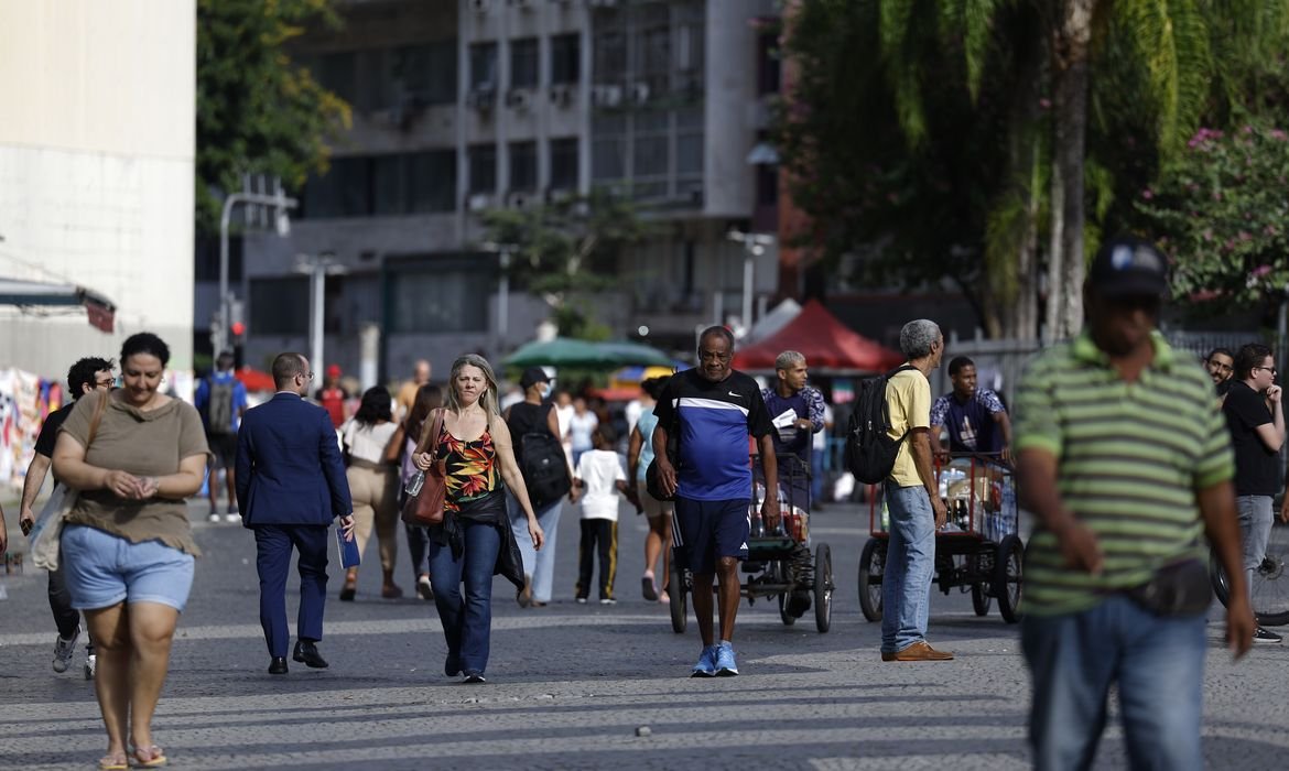 Diferença salarial entre gênero é menor em entidades sem fim lucrativo