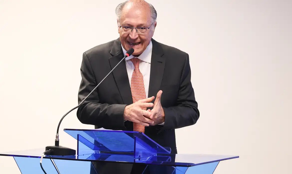 Governo vai defender retomada de obras da Transnordestina junto ao TCU