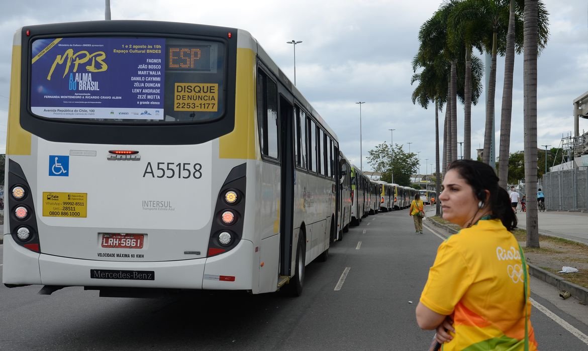 Rodoviários do Rio têm audiência de conciliação na Justiça do Trabalho