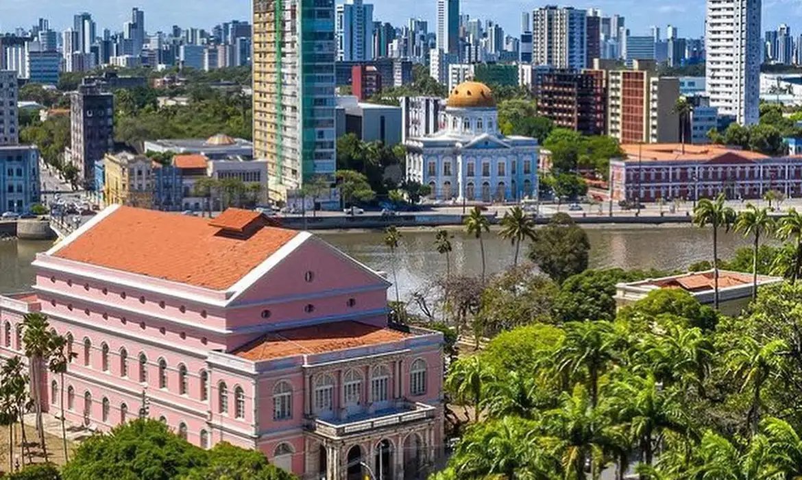 Festival celebra cultura falada e escrita a partir de hoje no Recife