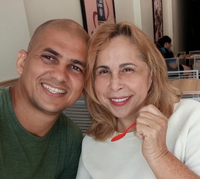Mulher é encontrada enterrada no quintal de casa e marido é preso suspeito do crime em Cuiabá