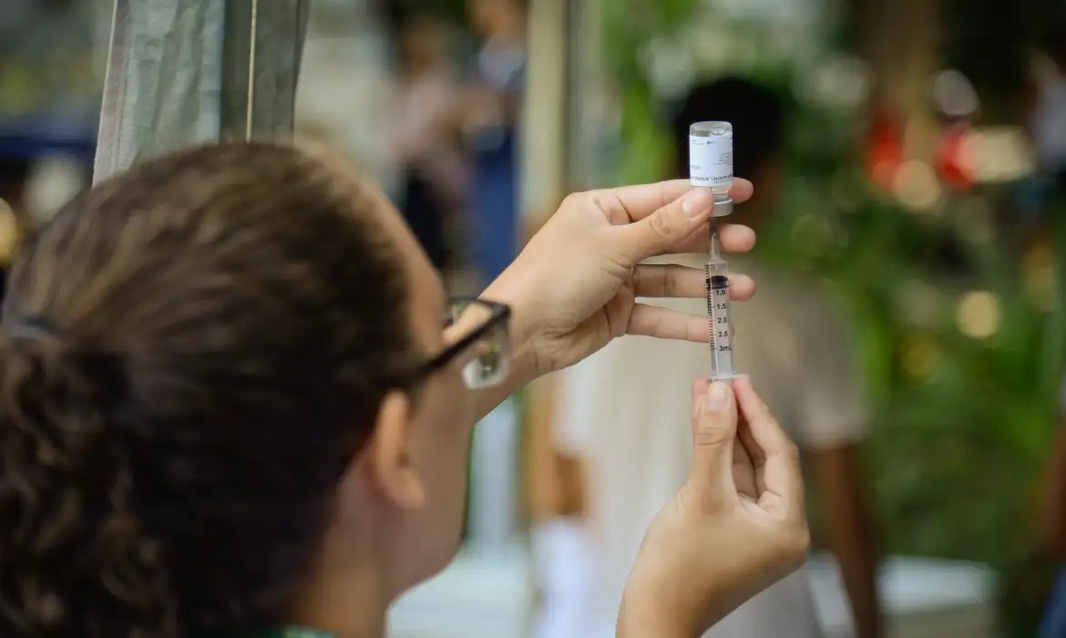 Incidência de VSR em crianças de até 2 anos está em queda, diz Fiocruz