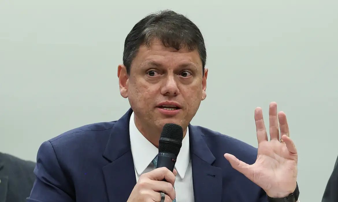 SP: TCE aprova com ressalvas as contas do governo de Tarcísio de 2025
