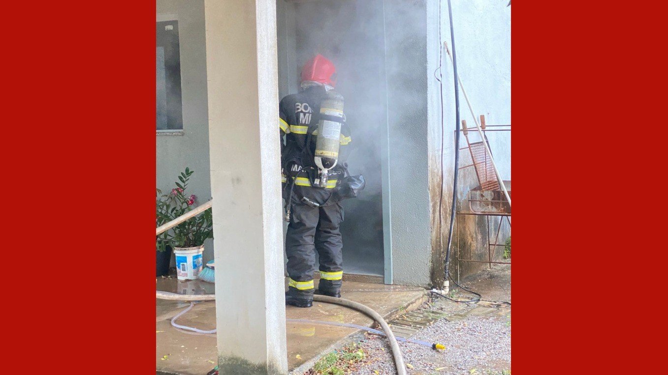 Morador esquece ventilador ligado e casa pega fogo em MT