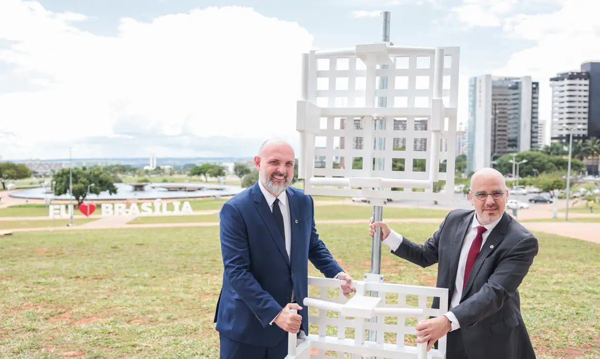 EBC instala antena de TV 3.0 na Torre de TV, em Brasília