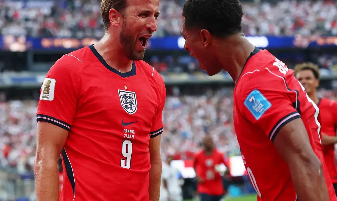 Inglaterra sobra no 2º tempo, vence Panamá e avança em 1º no Grupo  L
