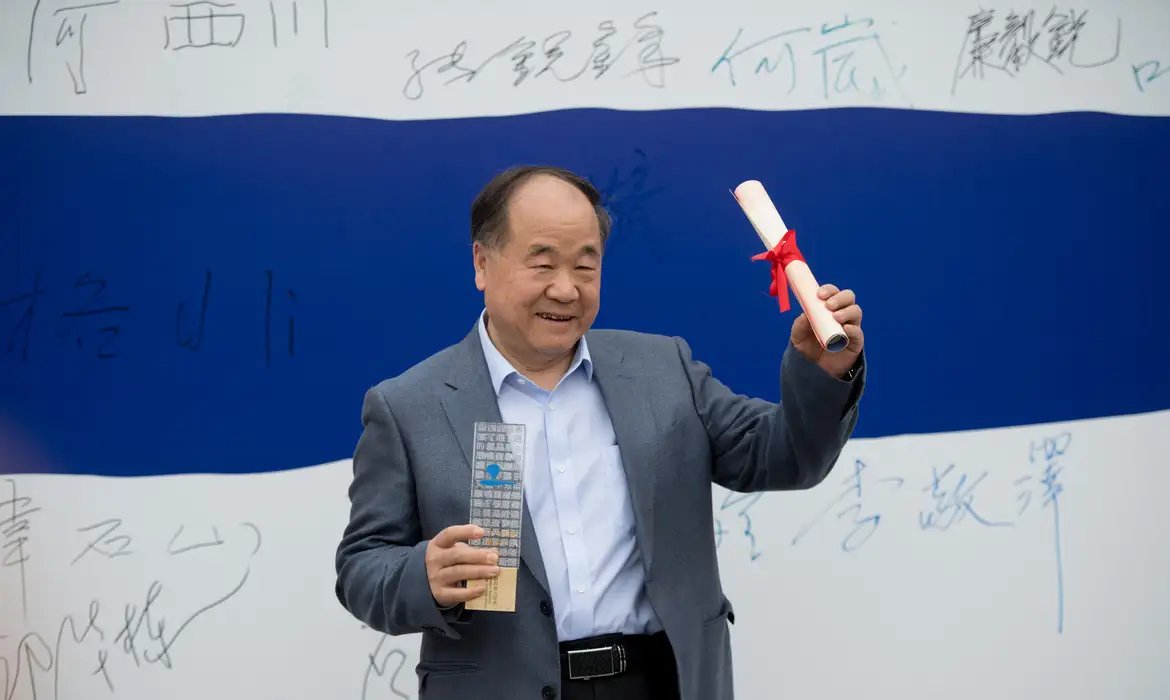 A boa literatura contém rios e fragrâncias, diz Nobel da China
