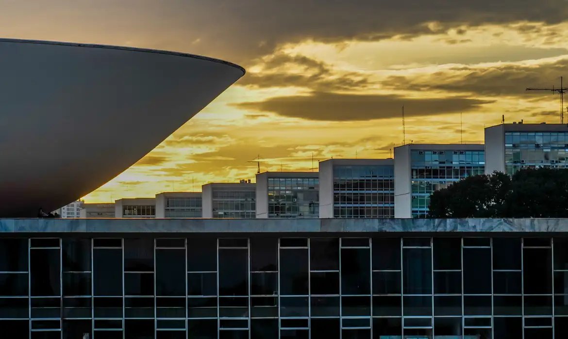 Congresso entra em recesso com projetos pendentes para o 2º semestre