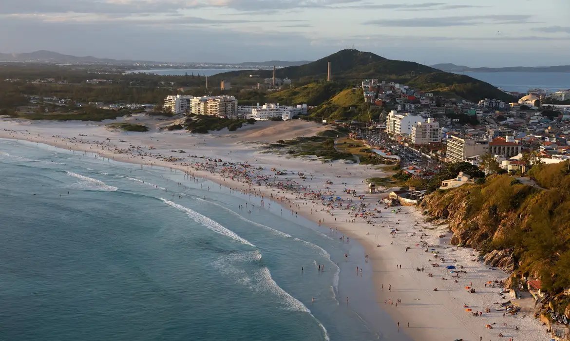 Estudo aponta degradação em mais de um quarto da costa fluminense