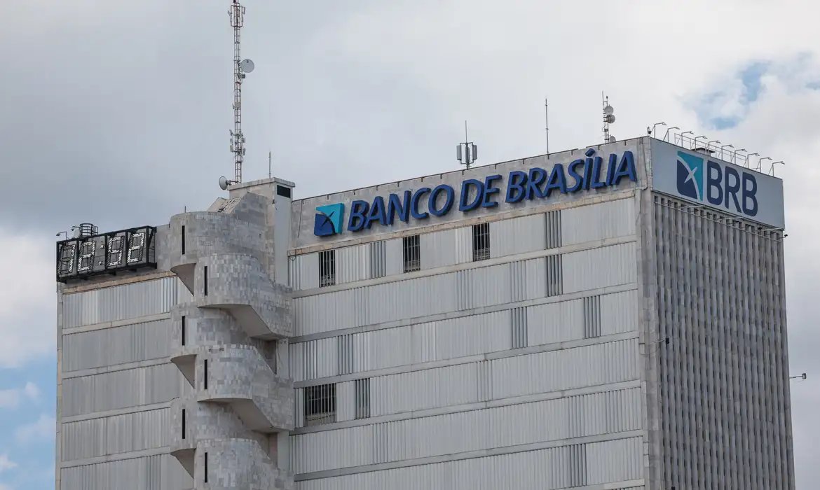 BRB diz ter encontrado “achados relevantes” sobre caso do Banco Master