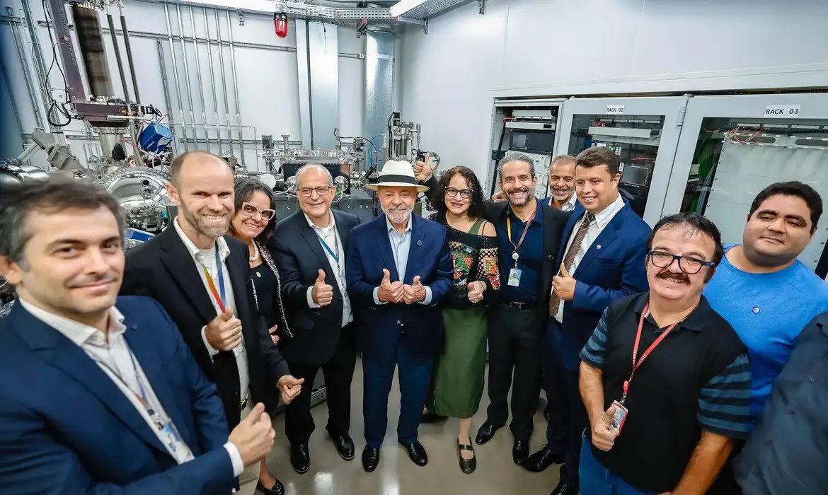 Terras raras: \"Brasil não abre mão de sua soberania\", diz Lula