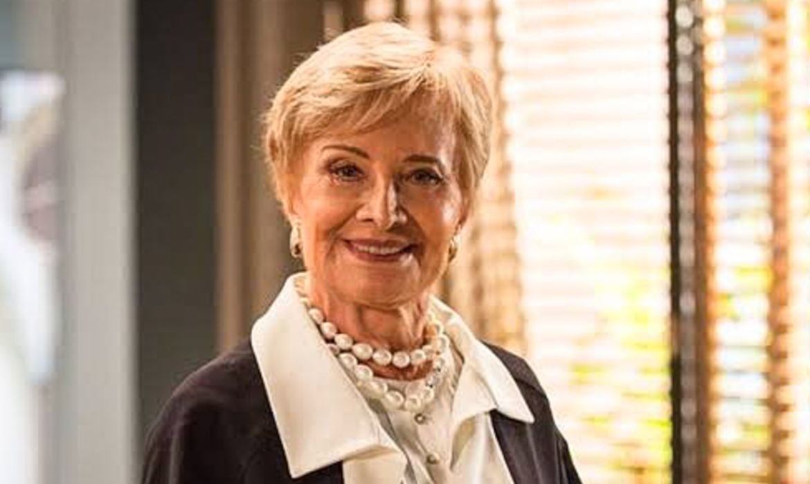 Despedida: Glória Menezes morre aos 91 anos 