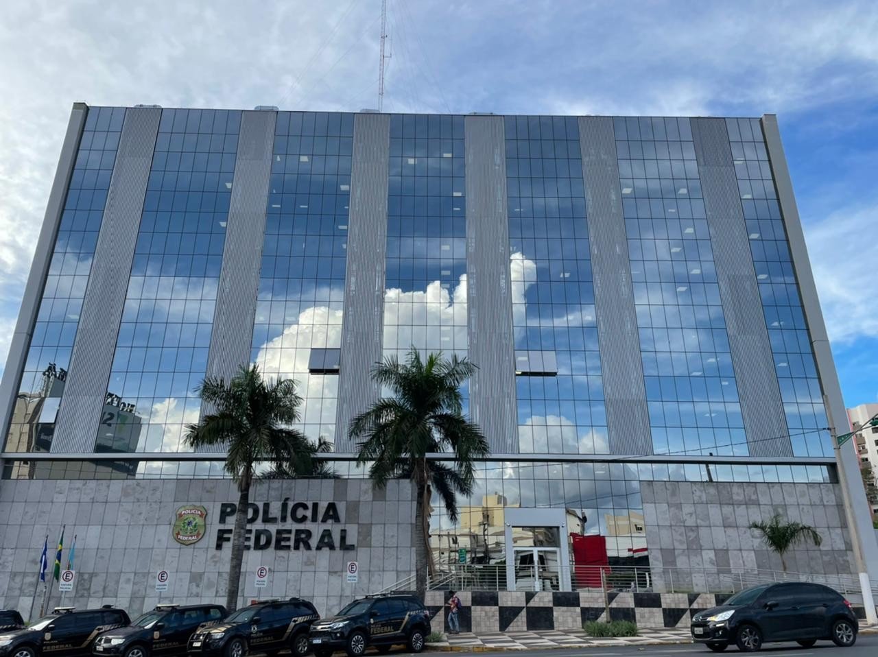 Morador de MT é preso pela PF suspeito de ajudar grupo em roubos de aviões