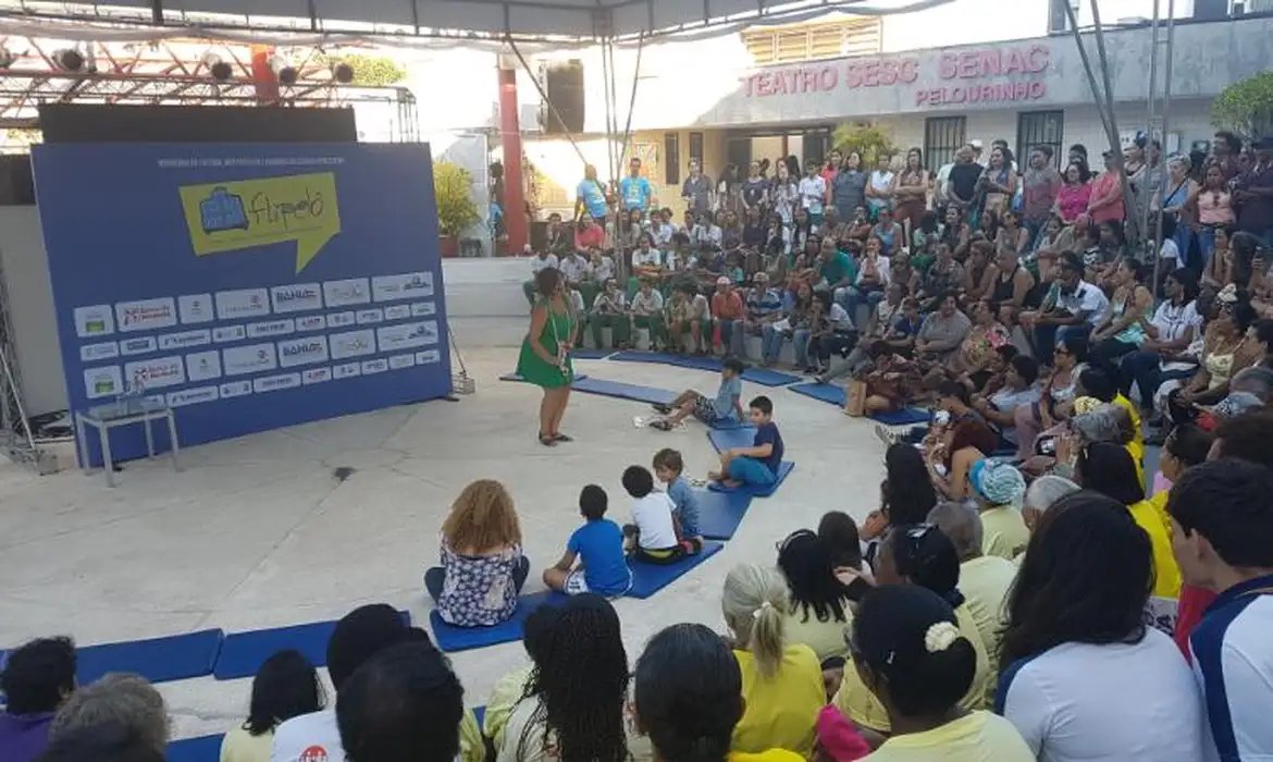 Começou a 10ª edição da Festa Literária Internacional do Pelourinho