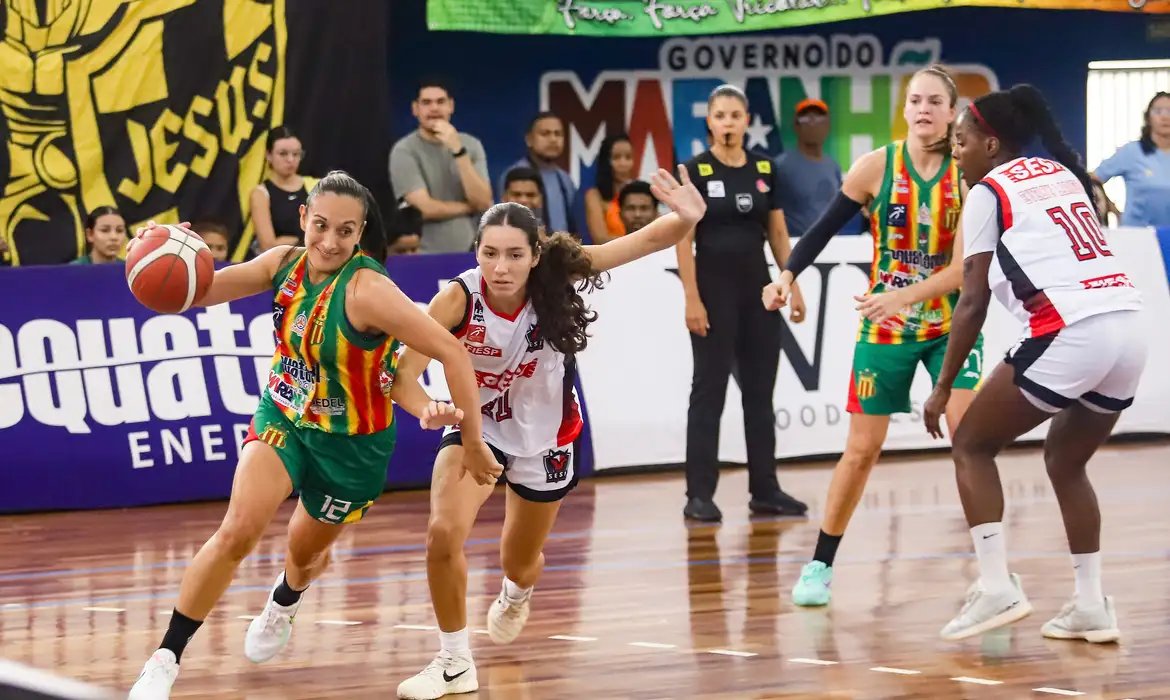 Basquete Feminino: TV Brasil transmite neste domingo semifinal da LBF 
