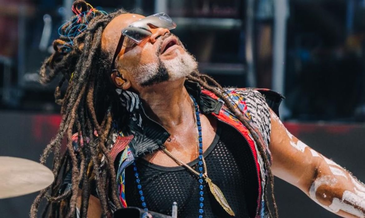 Produtor Thiago Pugas fala de trajetória ao lado de Carlinhos Brown