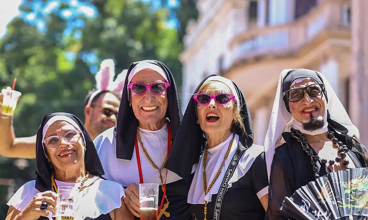 Carnaval 2026: veja a programação dos blocos de rua do Rio nesta sexta