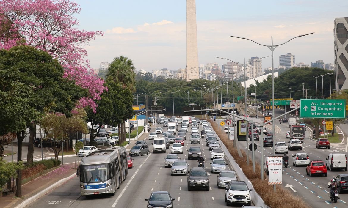 Rodízio de veículos em SP será suspenso no feriado de Corpus Christi