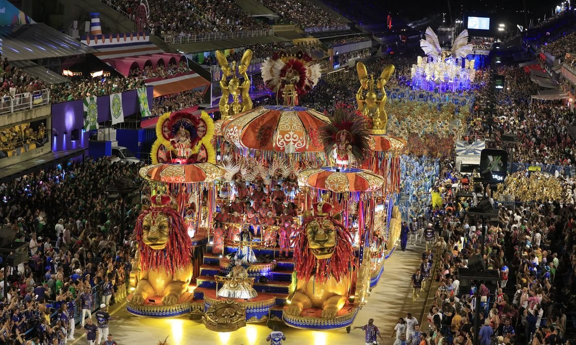 Número de escolas de samba no Grupo Especial do Rio vai aumentar