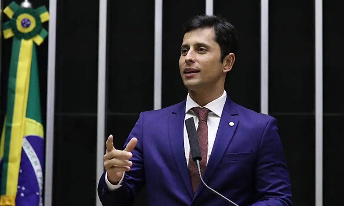 Vice-presidente da CPMI do INSS acusa deputado maranhense de ameaça