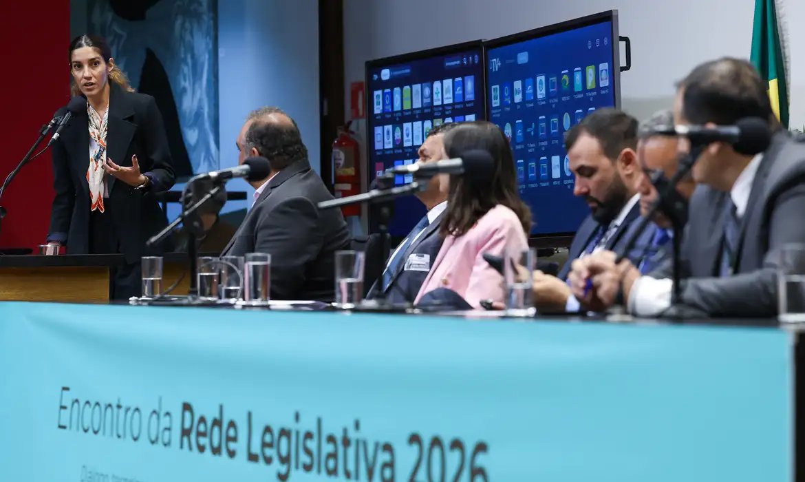 Diretoria destaca papel da EBC na implementação da nova TV Digital