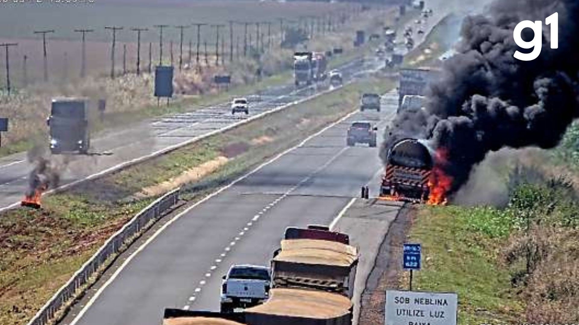 Incêndio em carreta-tanque interdita trecho da BR-163 em MT