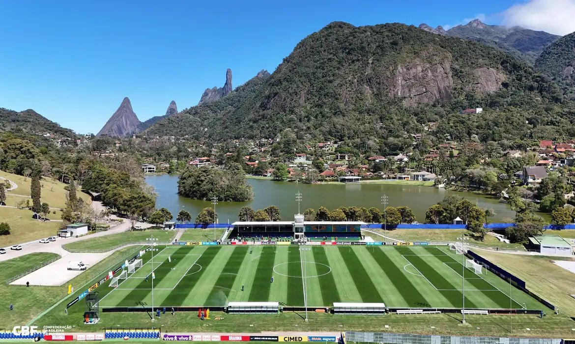 Seleção inicia reta final de preparação para a Copa na próxima quarta