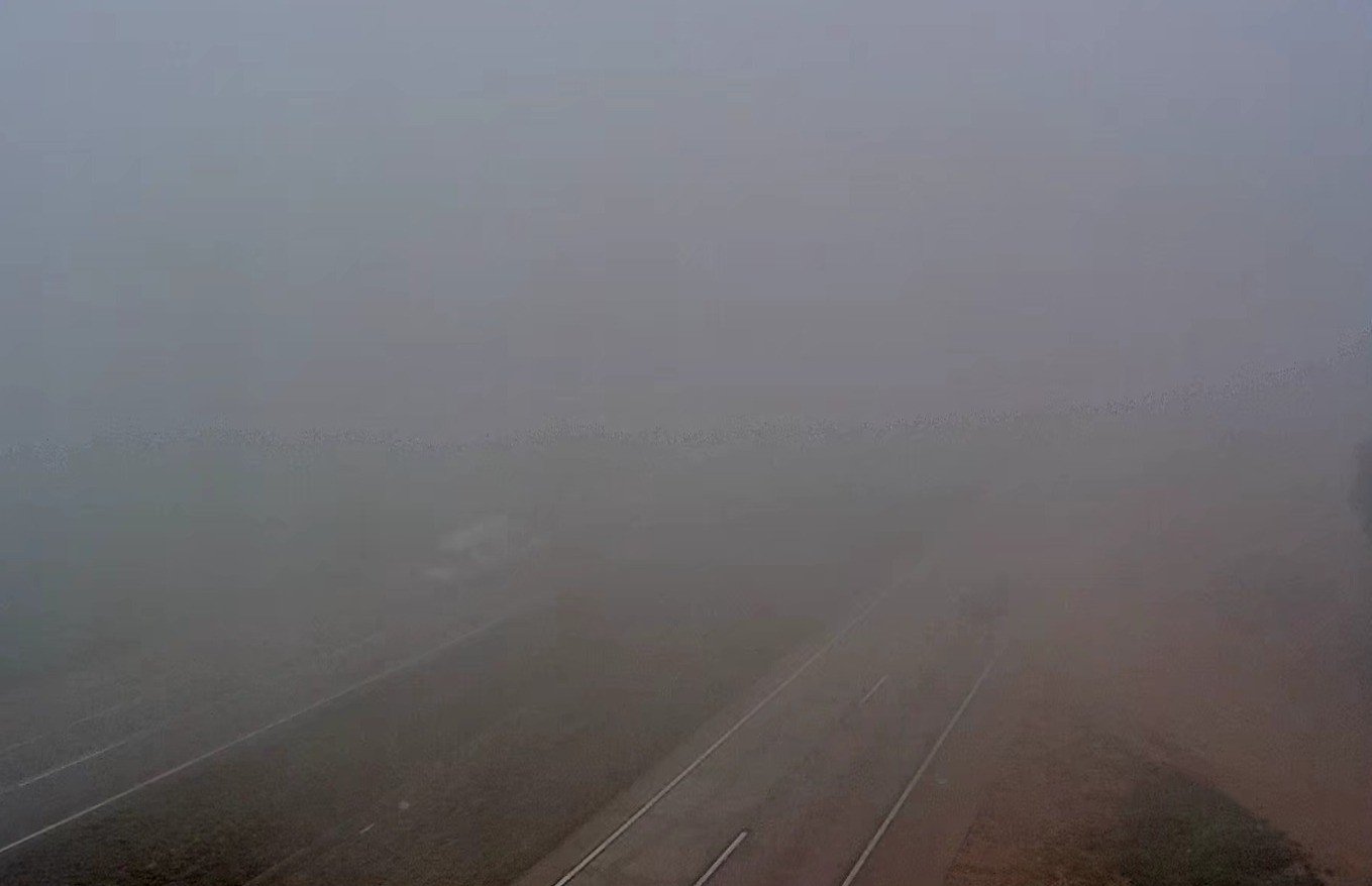 Forte neblina reduz visibilidade e de motoristas na Serra de São Vicente em MT; PRF e Nova Rota emitem alerta