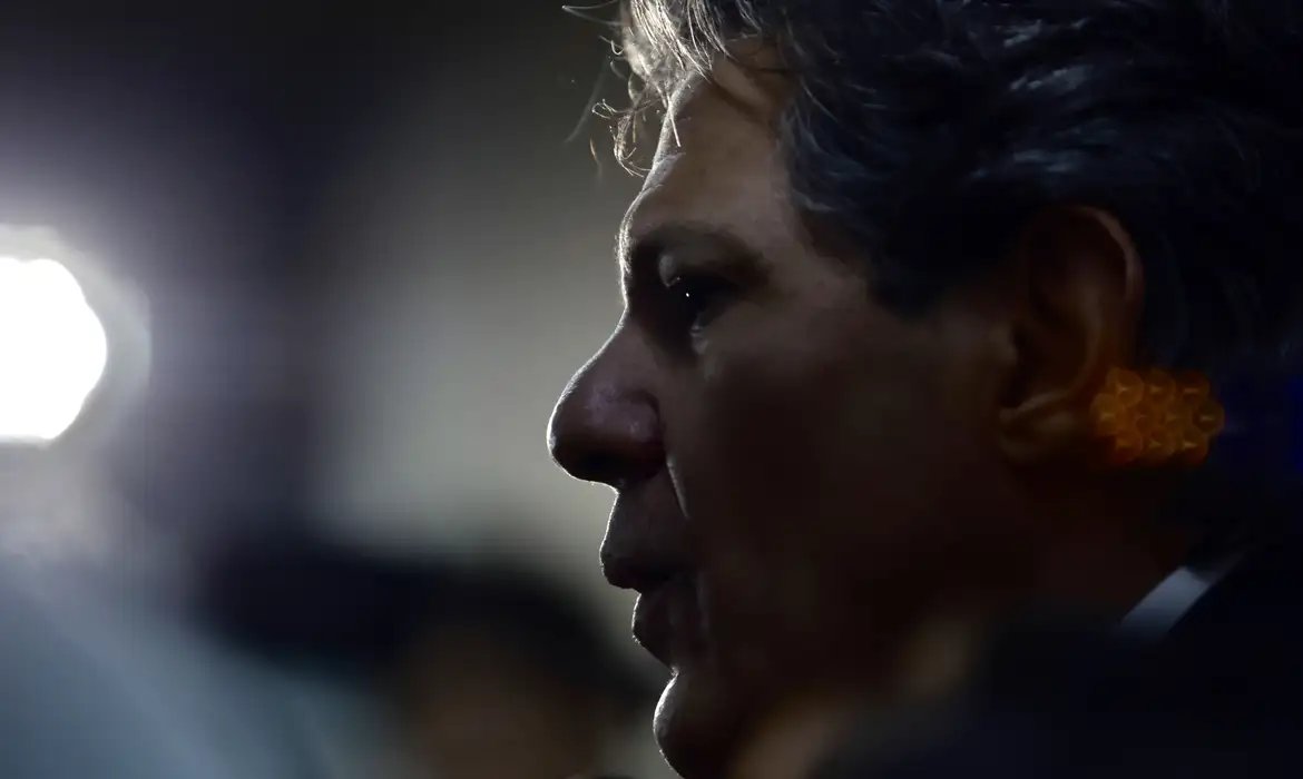Conflito Oriente Médio não impactará redução dos juros, diz Haddad