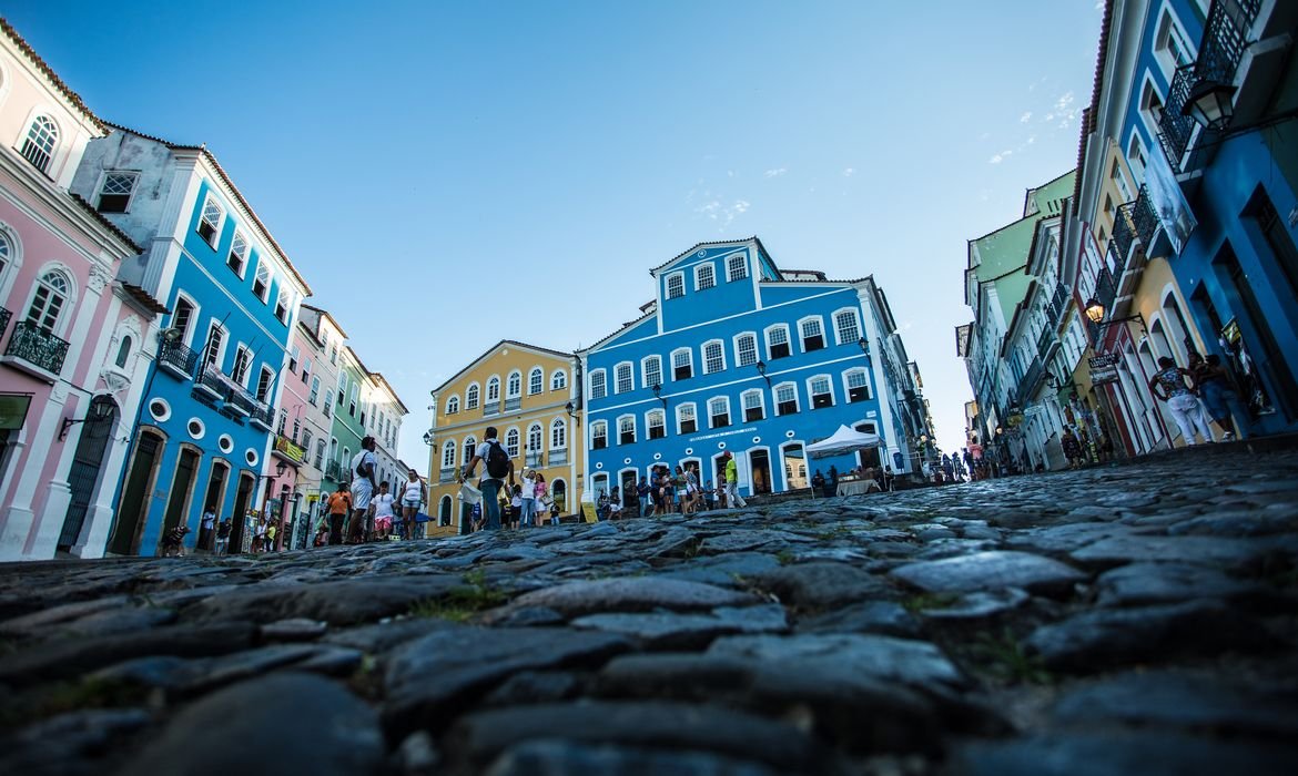 Centro Histórico de Salvador tem programação de Dia do Forró no sábado