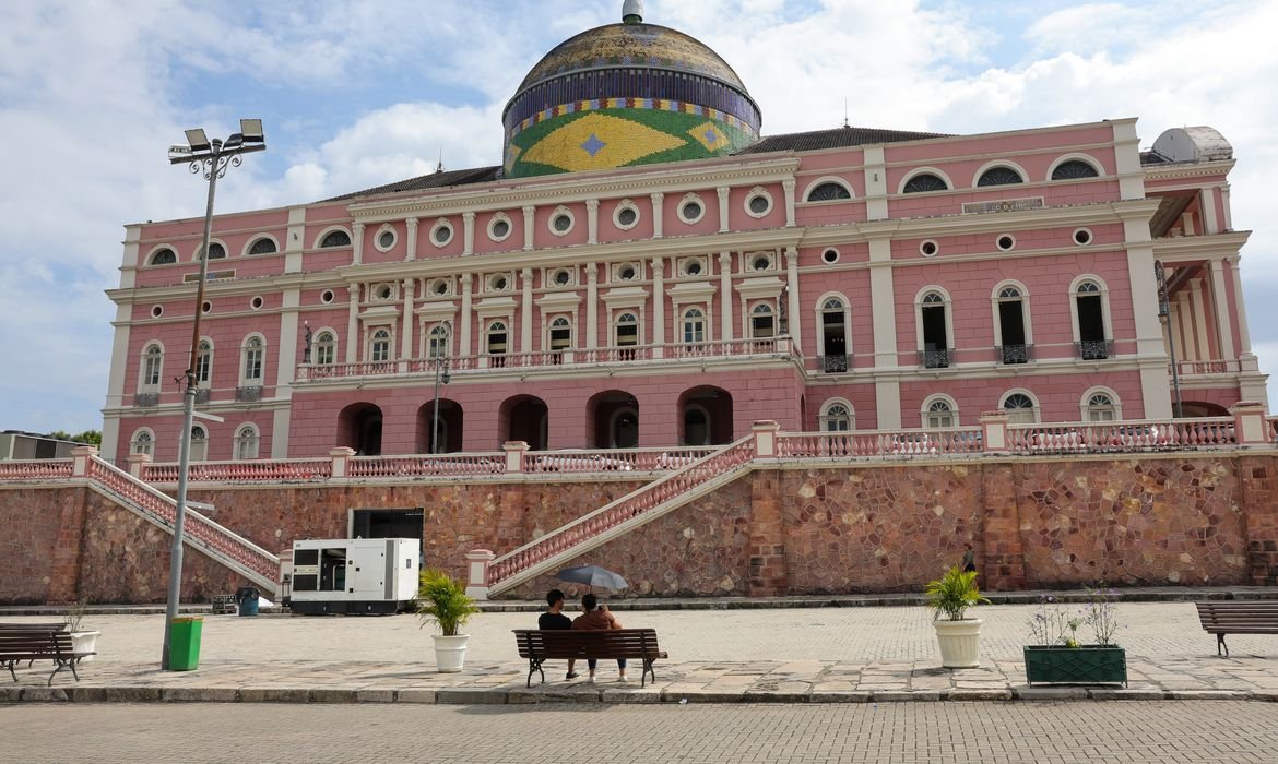 Teatros da Amazônia são reconhecidos como Patrimônio da Humanidade