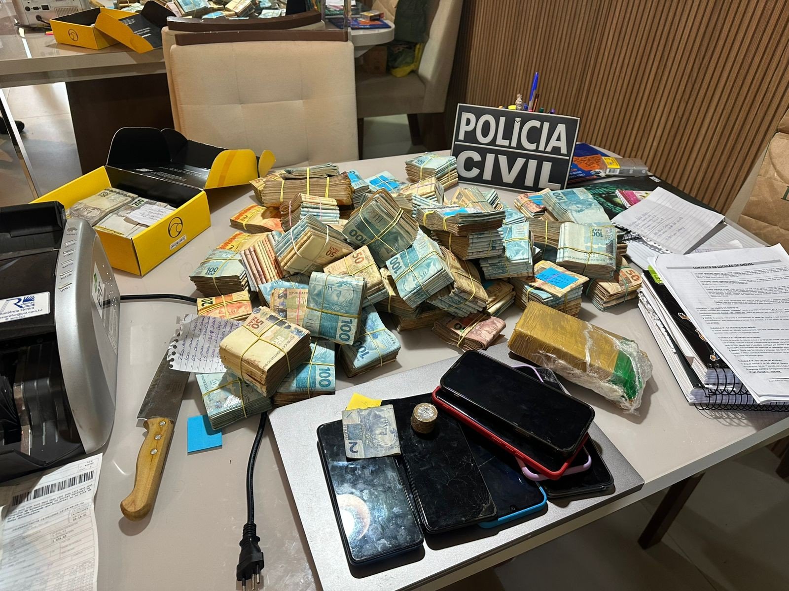 Polícia aprende R$ 650 mil em operação contra lavagem e tráfico de drogas em MT e MS