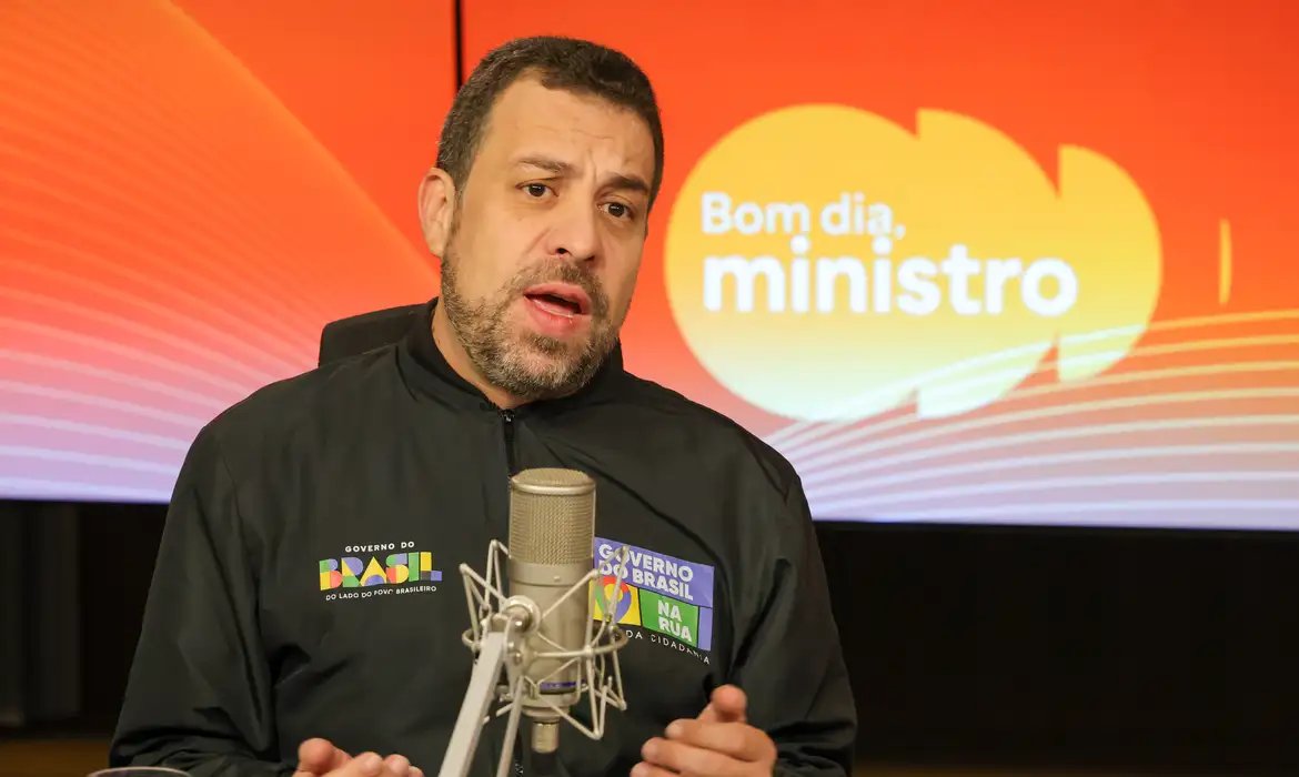 Com juros altos, dívidas aumentam e exigem mais Desenrola, diz Boulos