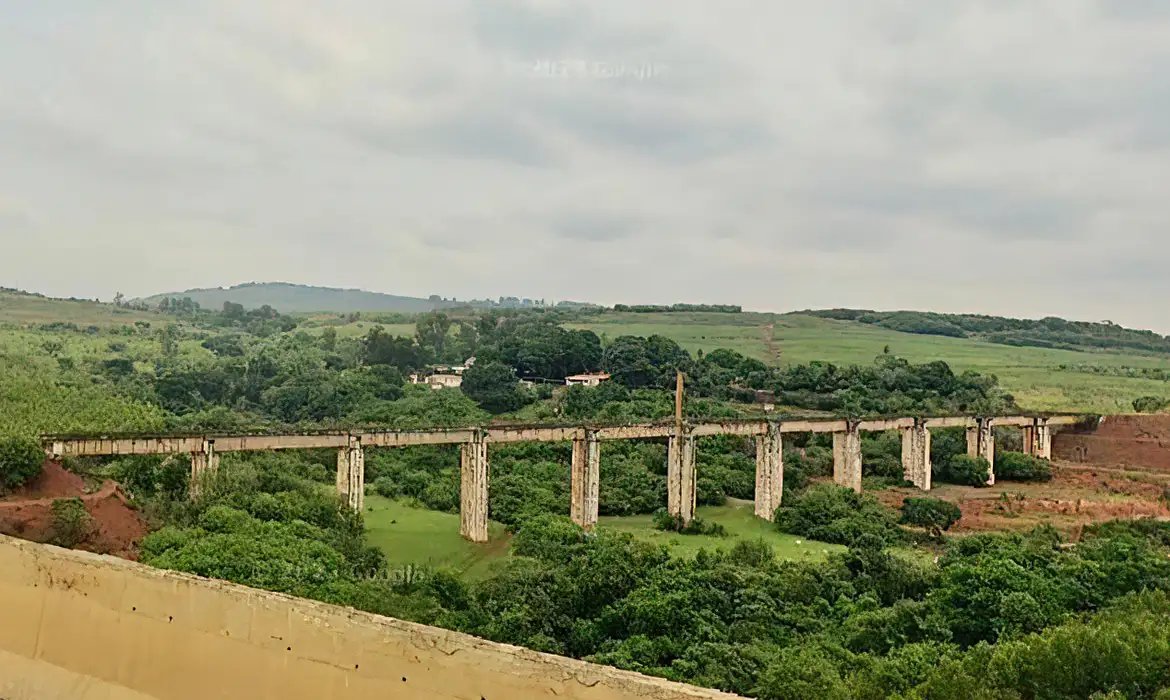 Prefeitura de Limeira fecha acesso à Ponte do Esqueleto