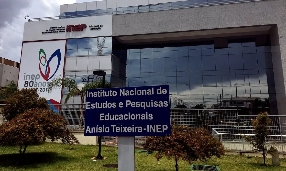 Inep recebe recursos para pedidos de isenções do Enem 2026 até dia 19