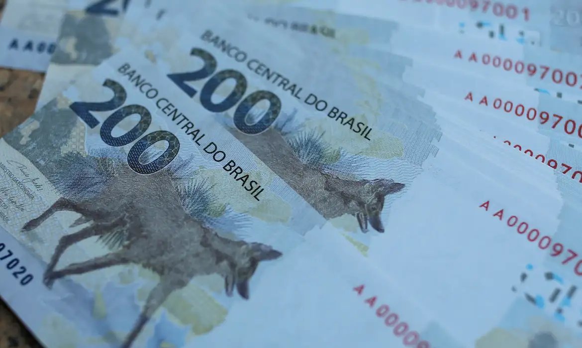 CMN amplia em R$ 1 bi limite para crédito a estados e municípios