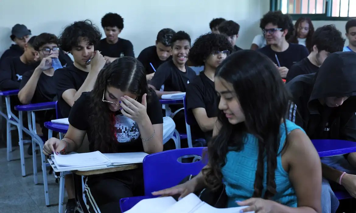 Fuvest divulga notas de corte da primeira fase do vestibular 2026