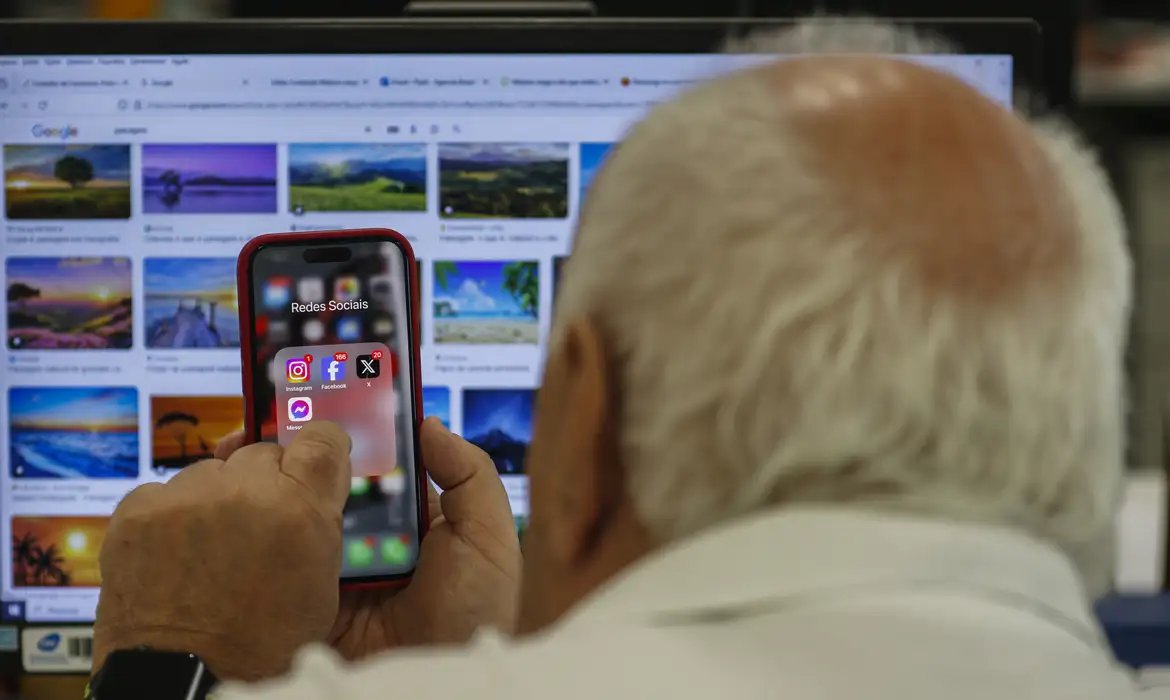 PND 2025: questão discursiva aborda idadismo como desafio social 