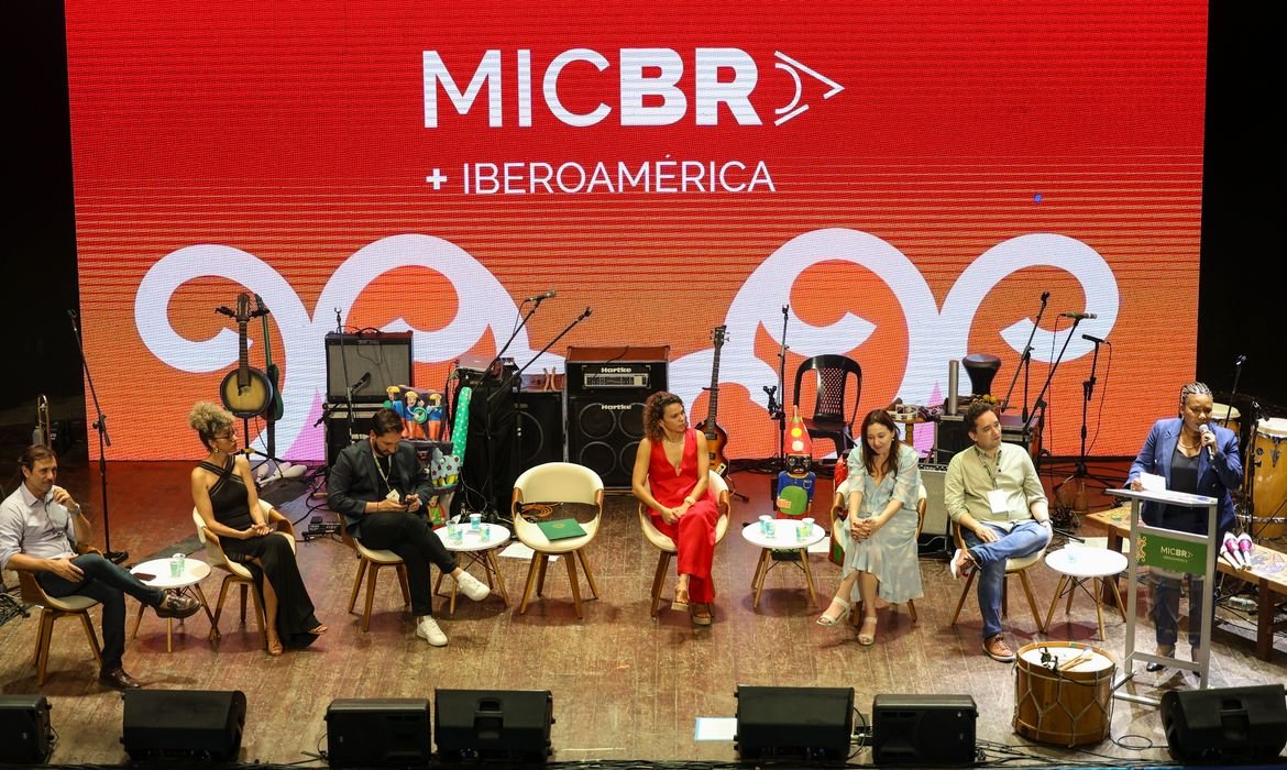 Fortaleza recebe evento para promoção da economia criativa do país
