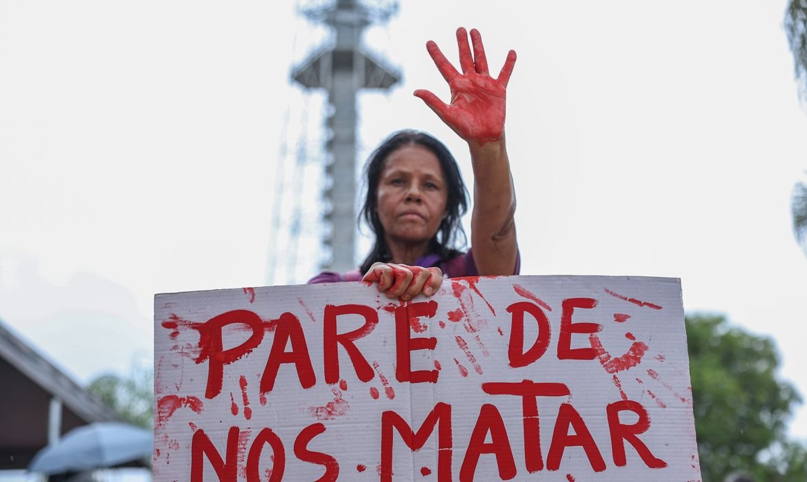 Agressões domésticas contra mulheres crescem 28,9% em dias de futebol