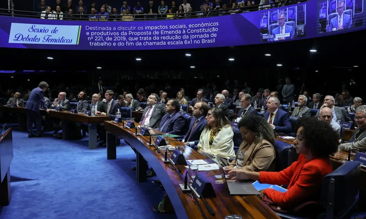 Empresários atacam PEC 6x1 no Senado; sindicatos e governo defendem