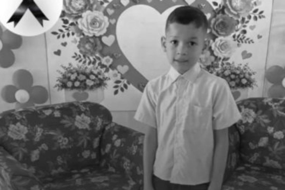 Menino de 8 anos morre após cair em fita transportadora de soja em fazenda de MT