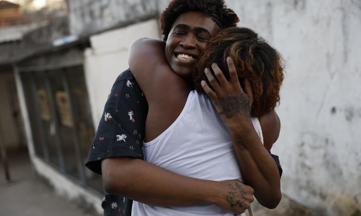 Com açúcar: relação de avós e netos é marcada pelo afeto e admiração