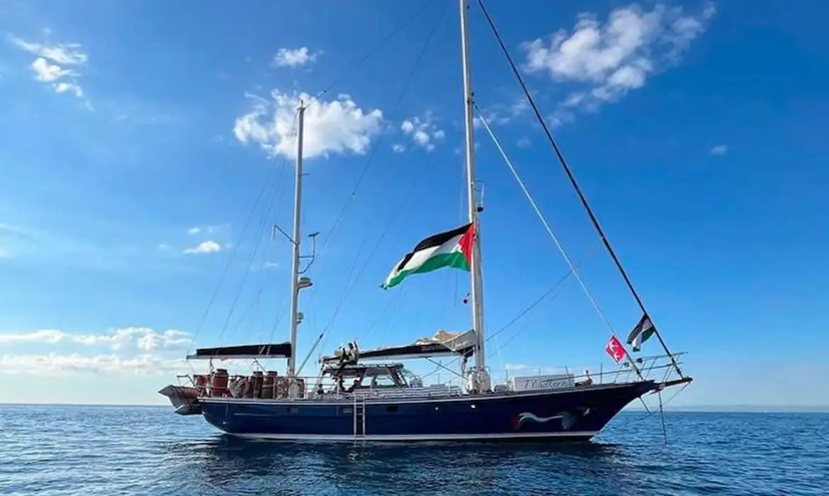 Três brasileiras da flotilha rumo a Gaza são detidas por Israel
