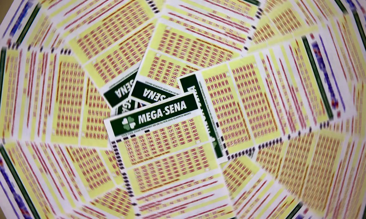 Mega-Sena acumula e prêmio vai a R$ 52 milhões